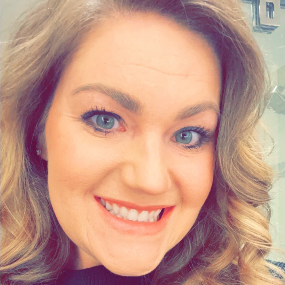 Meet your Posher, Christy